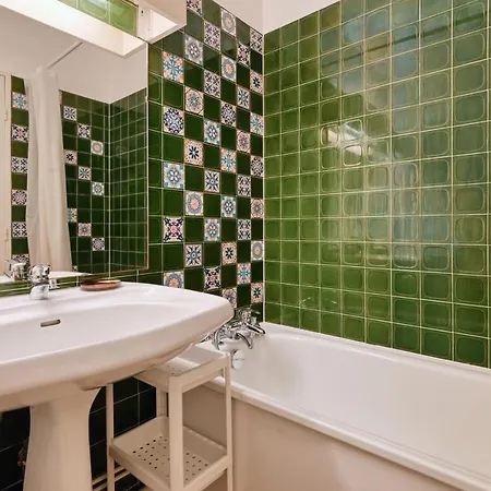 Charming Studio In With Sea View And Swimming Pool Apartment Cassis